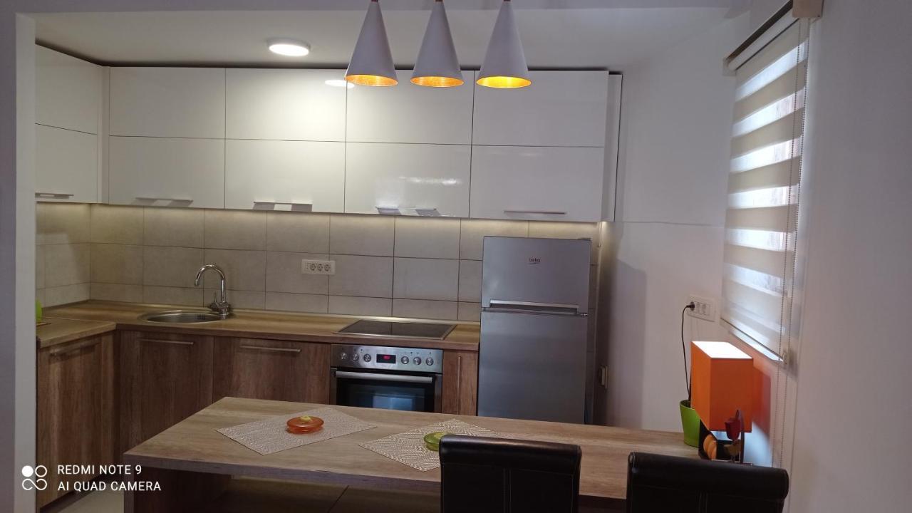 Apartment Maja Будва Екстер'єр фото