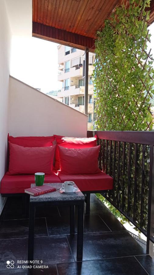 Apartment Maja Будва Екстер'єр фото